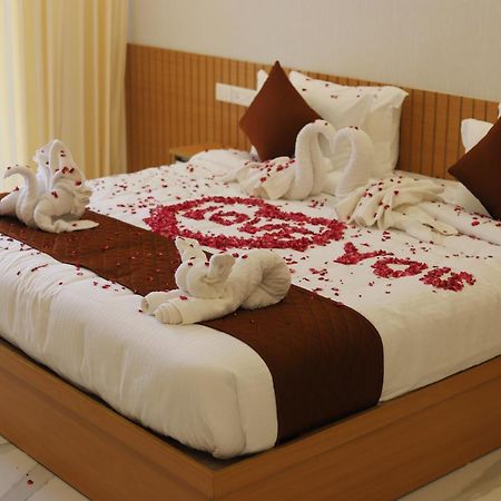 Seeheim Resorts Athirappilly Eksteriør billede