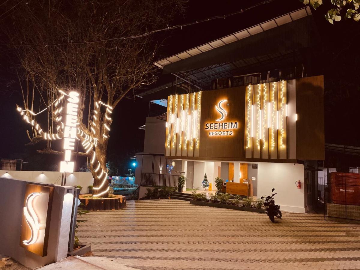 Seeheim Resorts Athirappilly Eksteriør billede